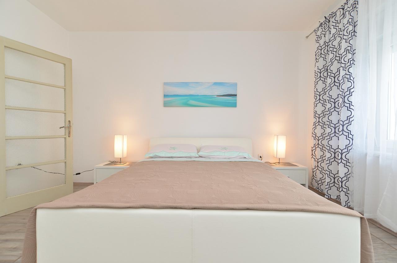 Apartment Branko 1601 Fažana エクステリア 写真
